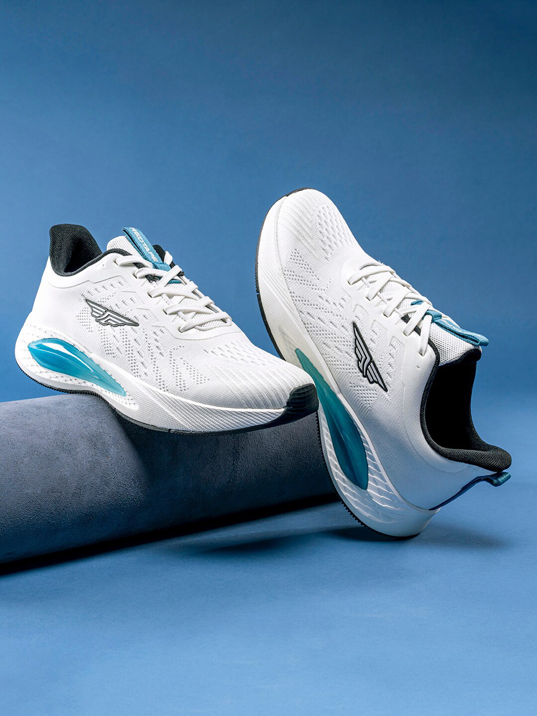 Red Tape Men Textile Running Shoes