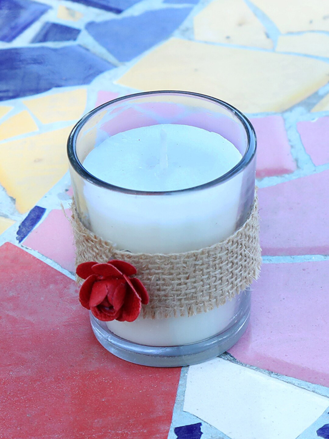 Kaameri Bazaar White Votive 6Pcs Smokeless Scented Solid Geometric Regular Jar Candles