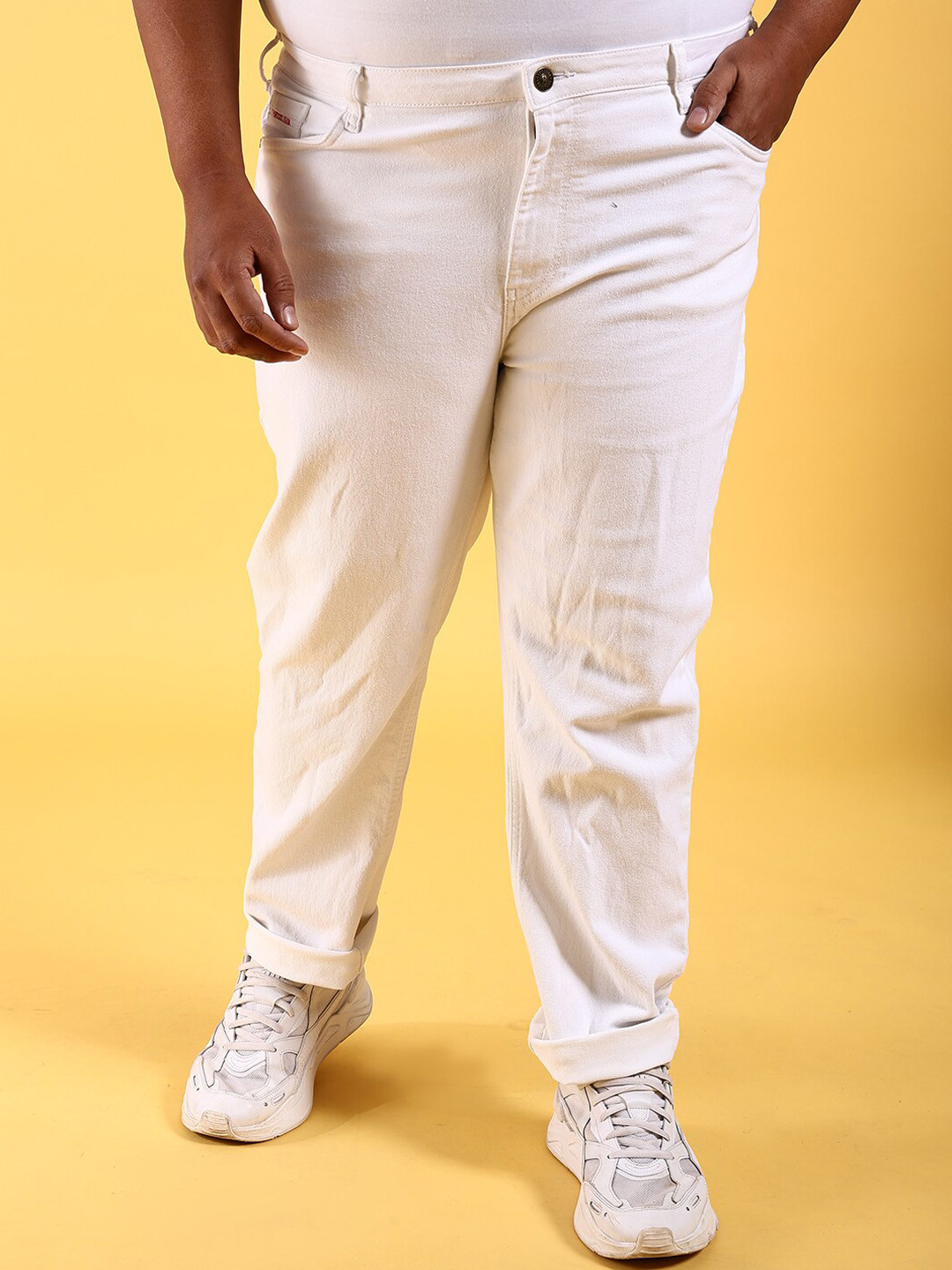 Hardsoda by The Indian Garage Co Plus Size Men Slim Fit Clean Look Bleached Stretchable Jean