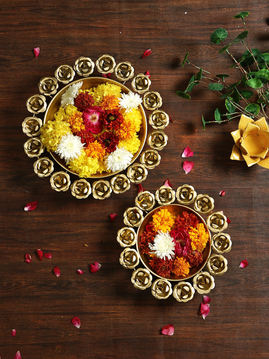 Aapno Rajasthan 2 Pieces Metal Decorative Bowls