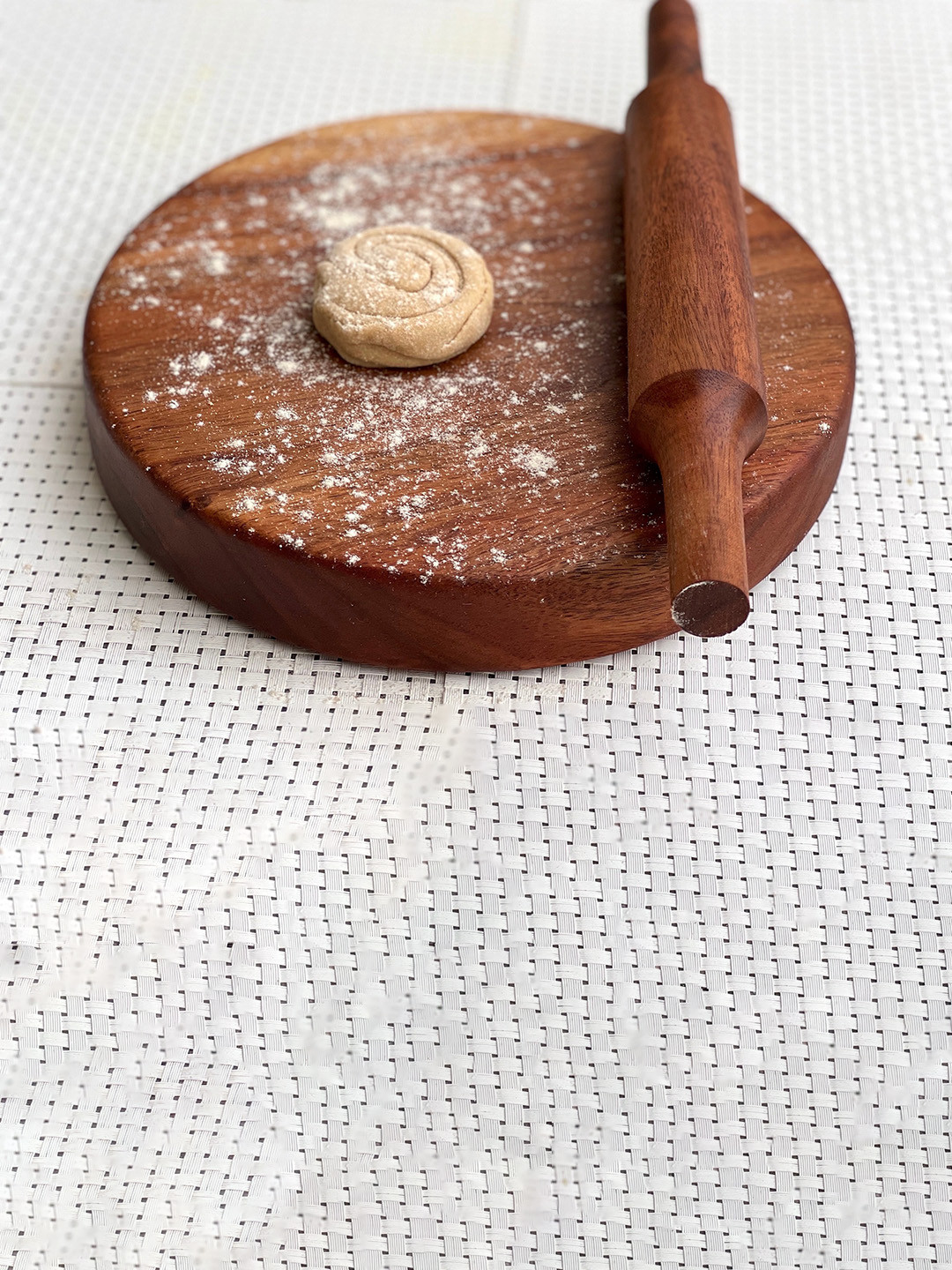 Wood Chop Brown Wooden Chakla Belan