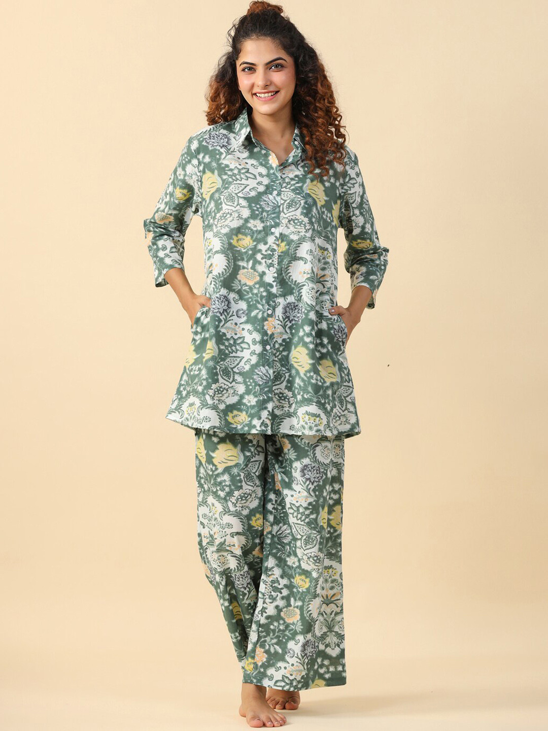 SANSKRUTIHOMES White Floral Printed Pure Cotton Night Suit