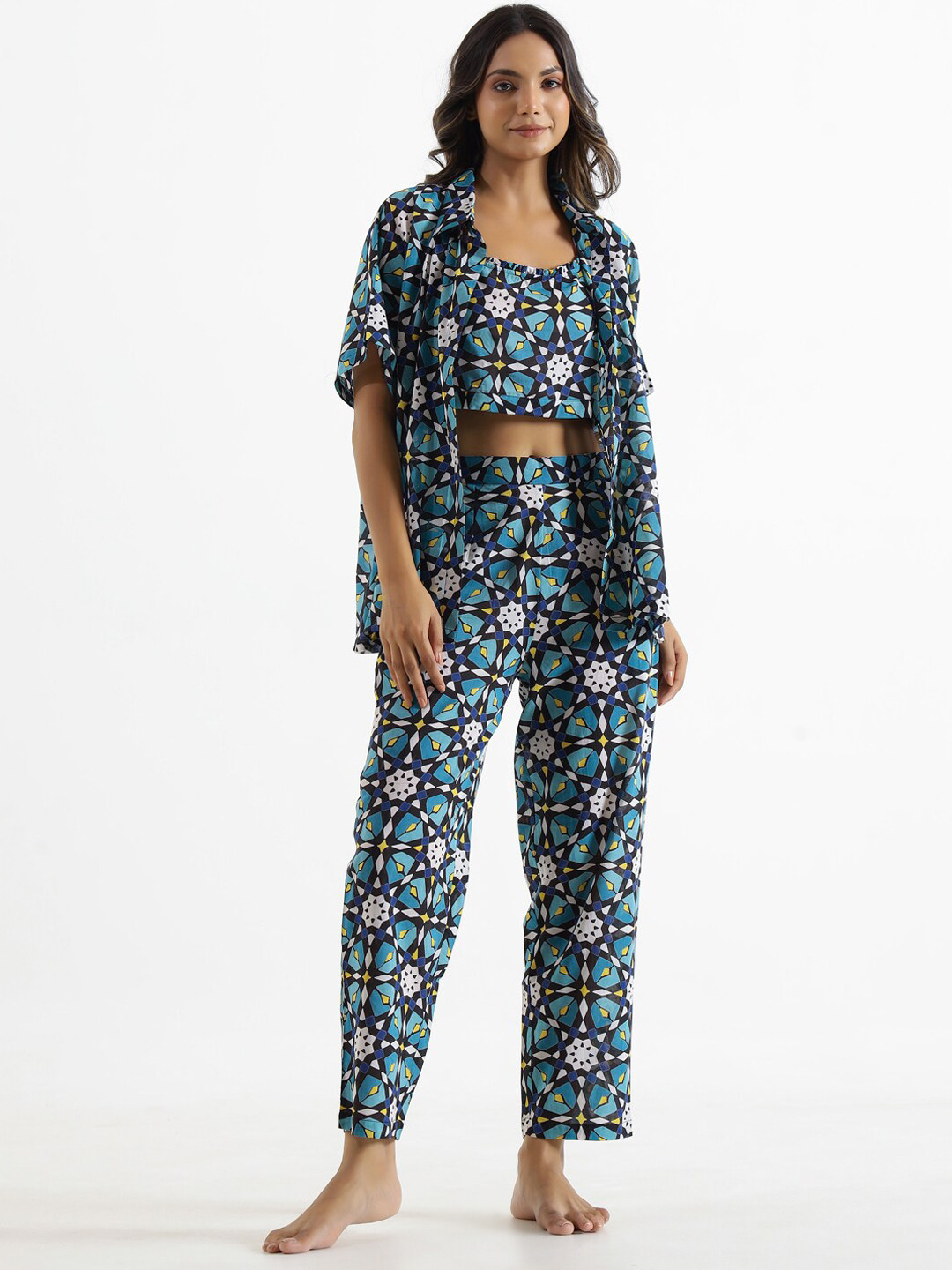 SANSKRUTIHOMES Geometric Printed Shoulder Straps Pure Cotton Night Suit & Shrug