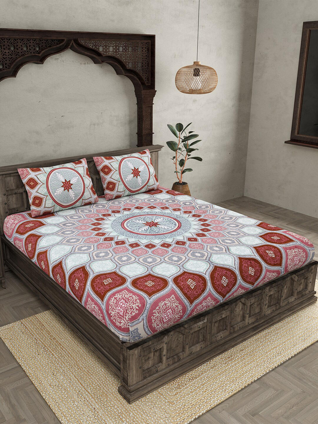 JAIPUR FABRIC Sacred Shells Peach Geometric Cotton 210 TC Queen Fine Bedsheet with 2 Pillow Covers-90 x 102 inches
