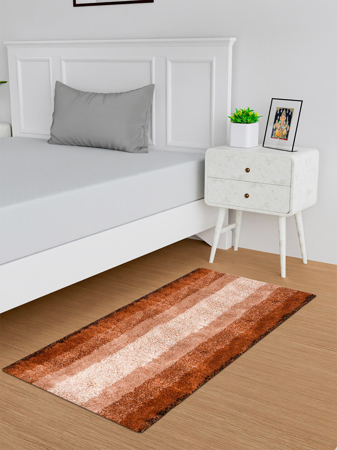 Kuber Industries Cream-Color & Beige Geometric Pure Woolen Anti Skid Floor Runner
