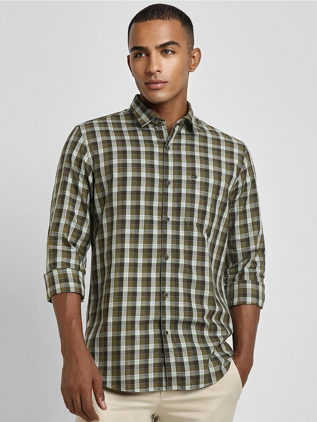 Peter England CasualsSlim fit cotton checks shirt