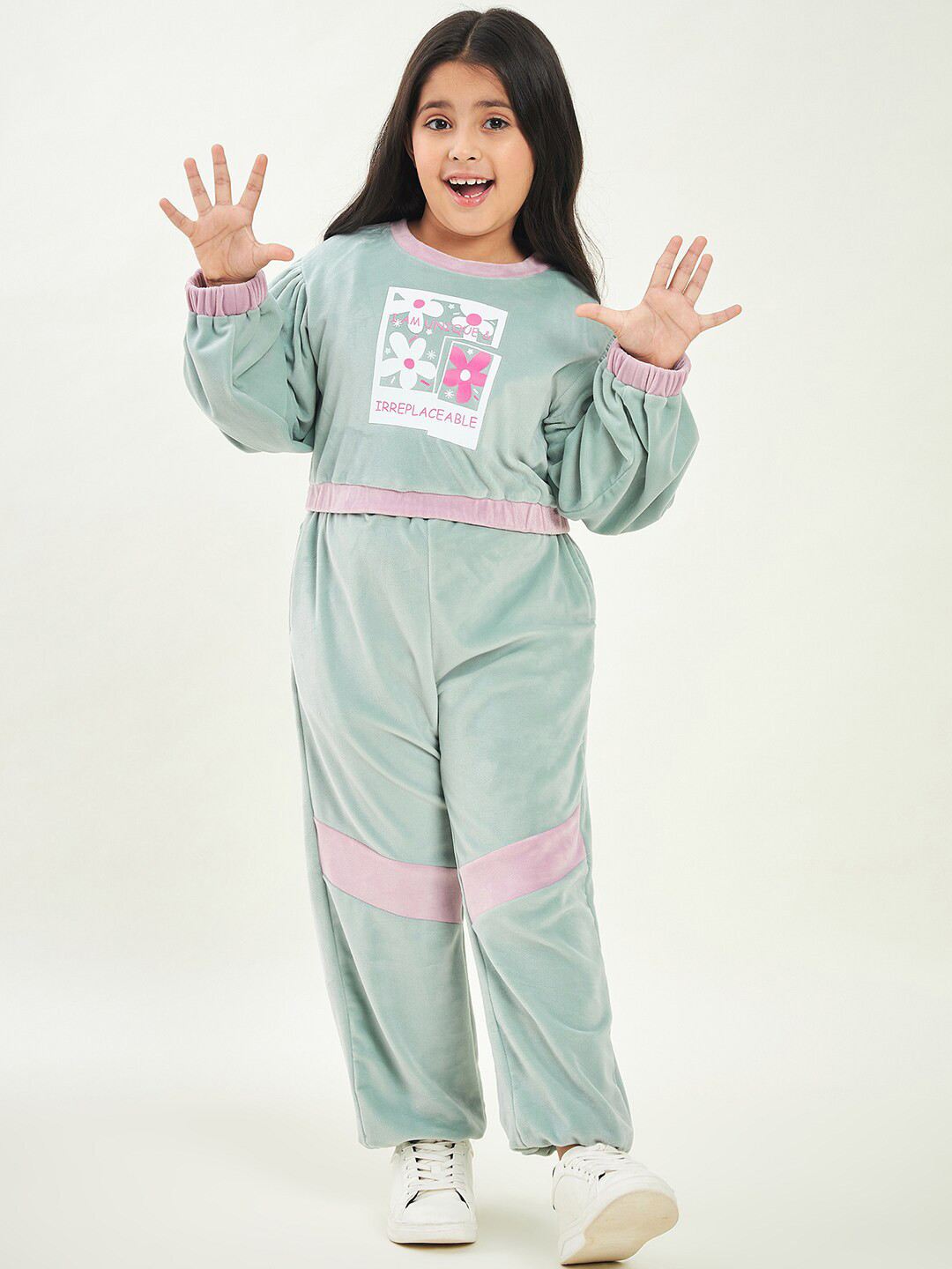 Stylo Bug Girls Floral Printed Round Neck Long Sleeve Top With Trouser