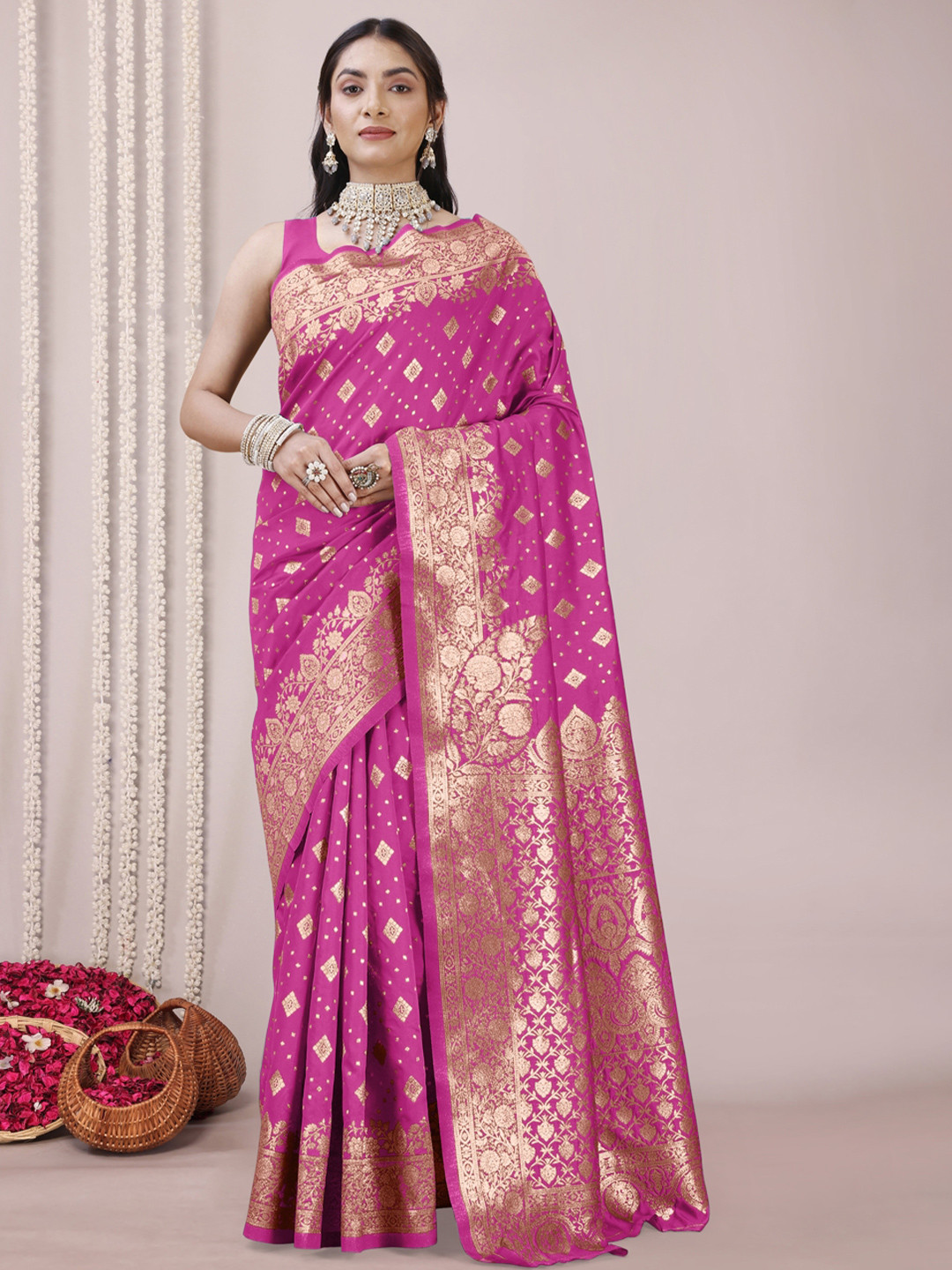 KALINI Ethnic Motifs Woven Design Zari Banarasi Saree