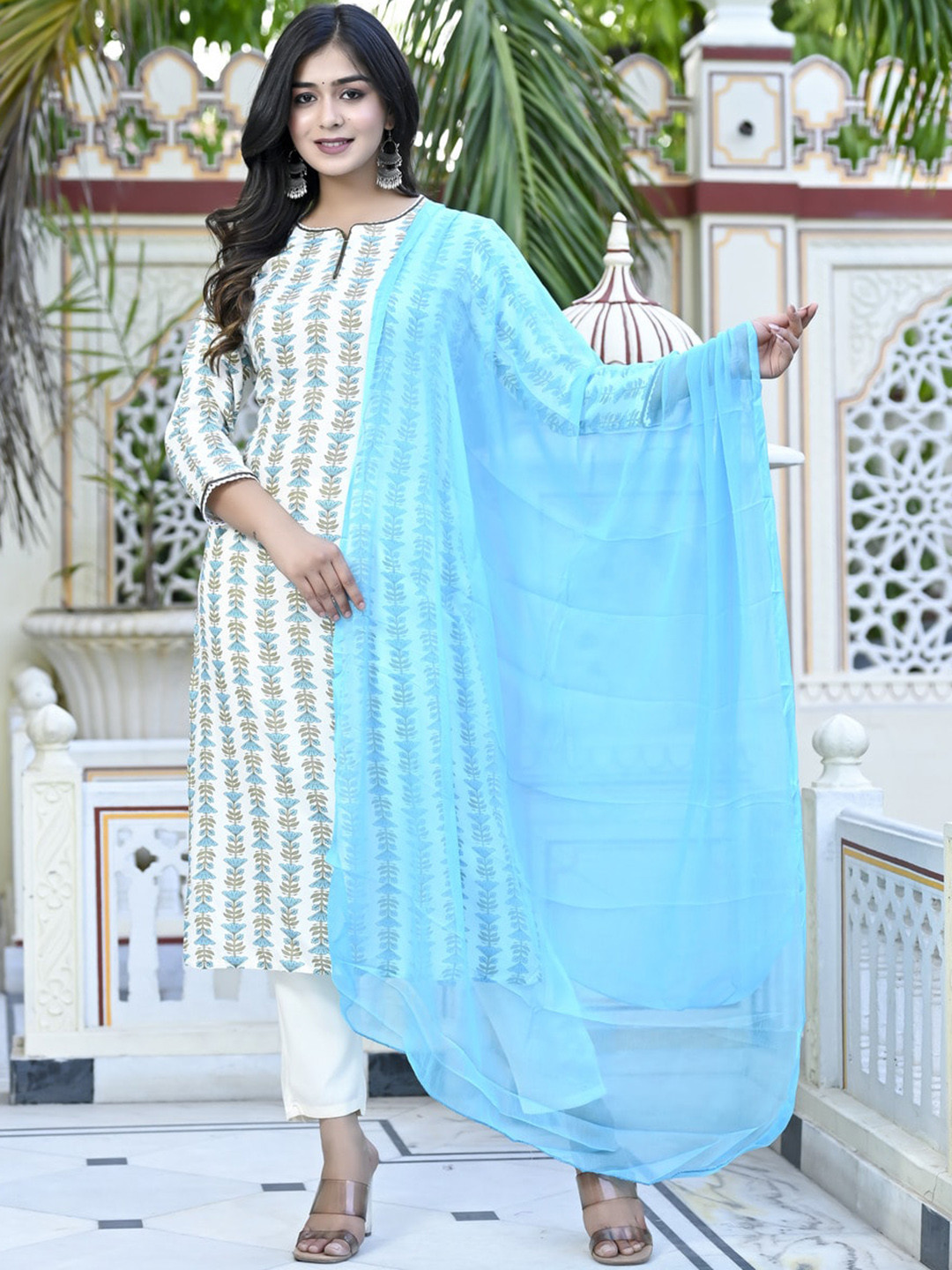 KALINI Ethnic Mpotifs Printed Straight Kurta & Trousers With Dupatta