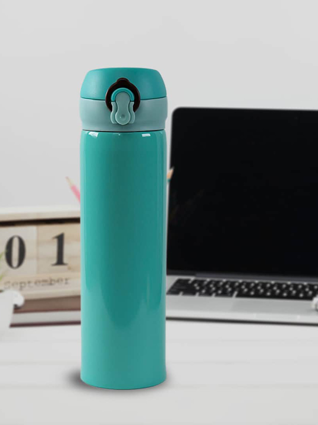 Yellow Bee Blue Solid Stainless Steel Double Wall Vacuum Flask - 500ml