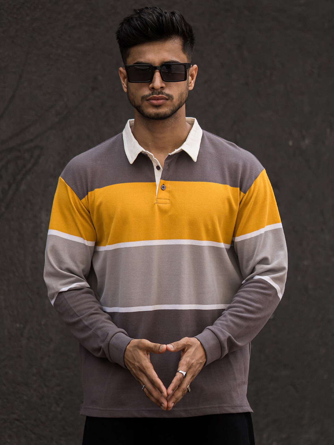 Maniac Men Grey Colourblocked Polo Collar Pockets T-shirt