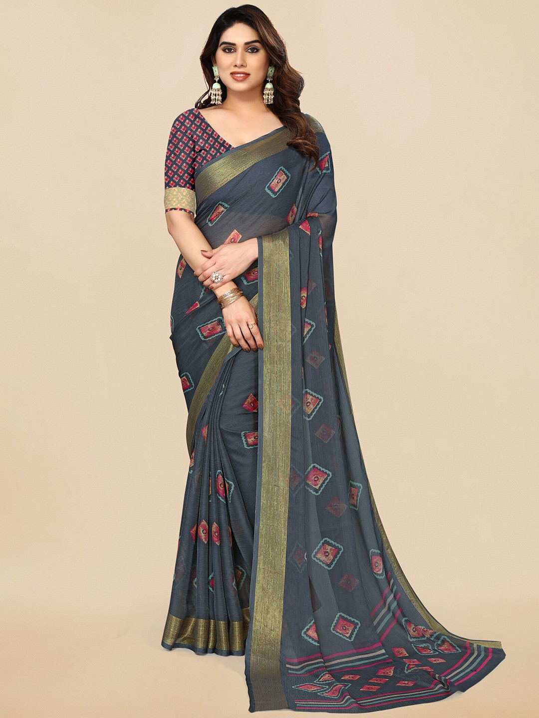MIRCHI FASHION Grey & Red Bandhani Block Printed Saree