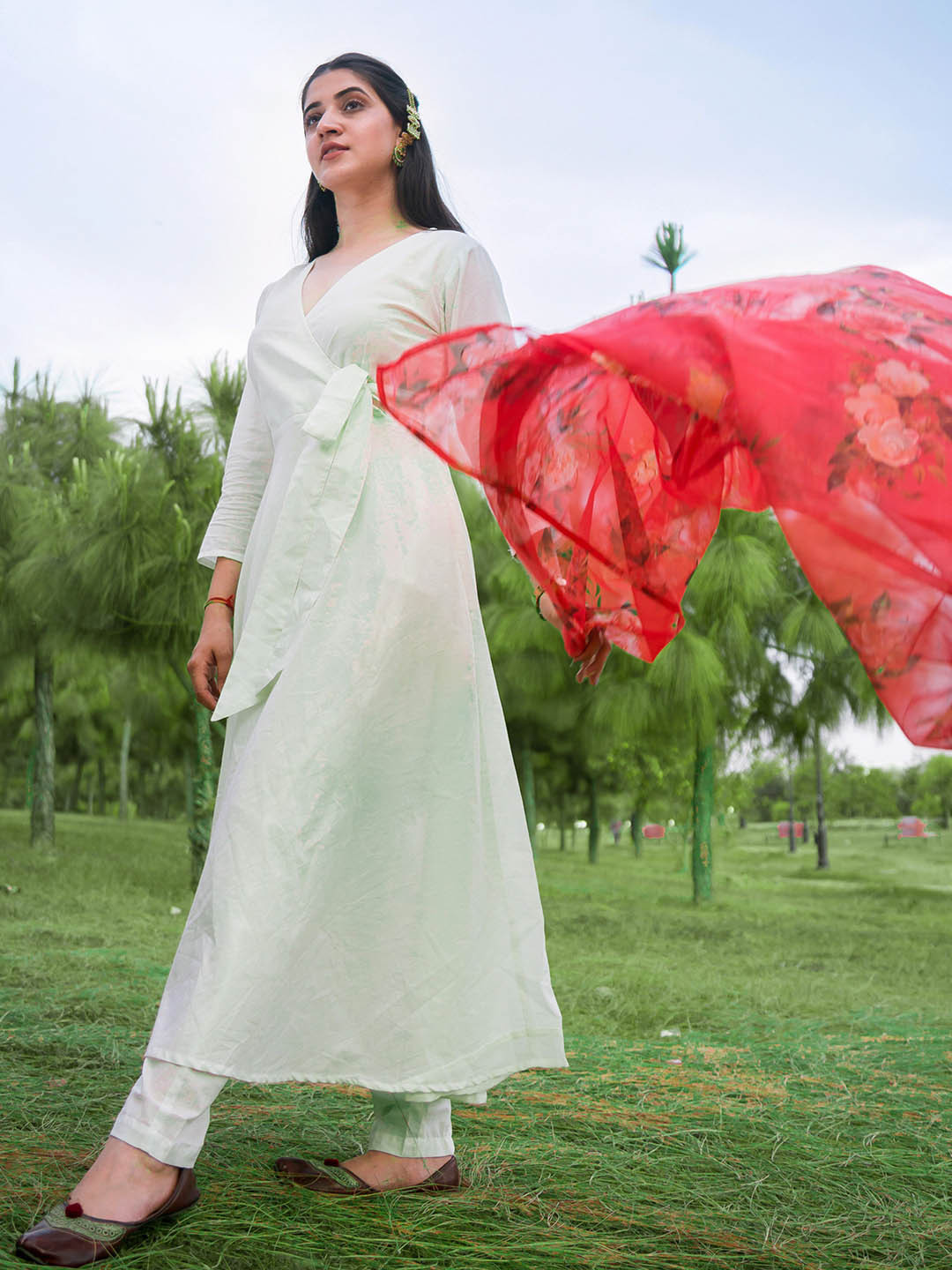 Thread & Button V-Neck Angrakha Pure Cotton Kurta with Trousers