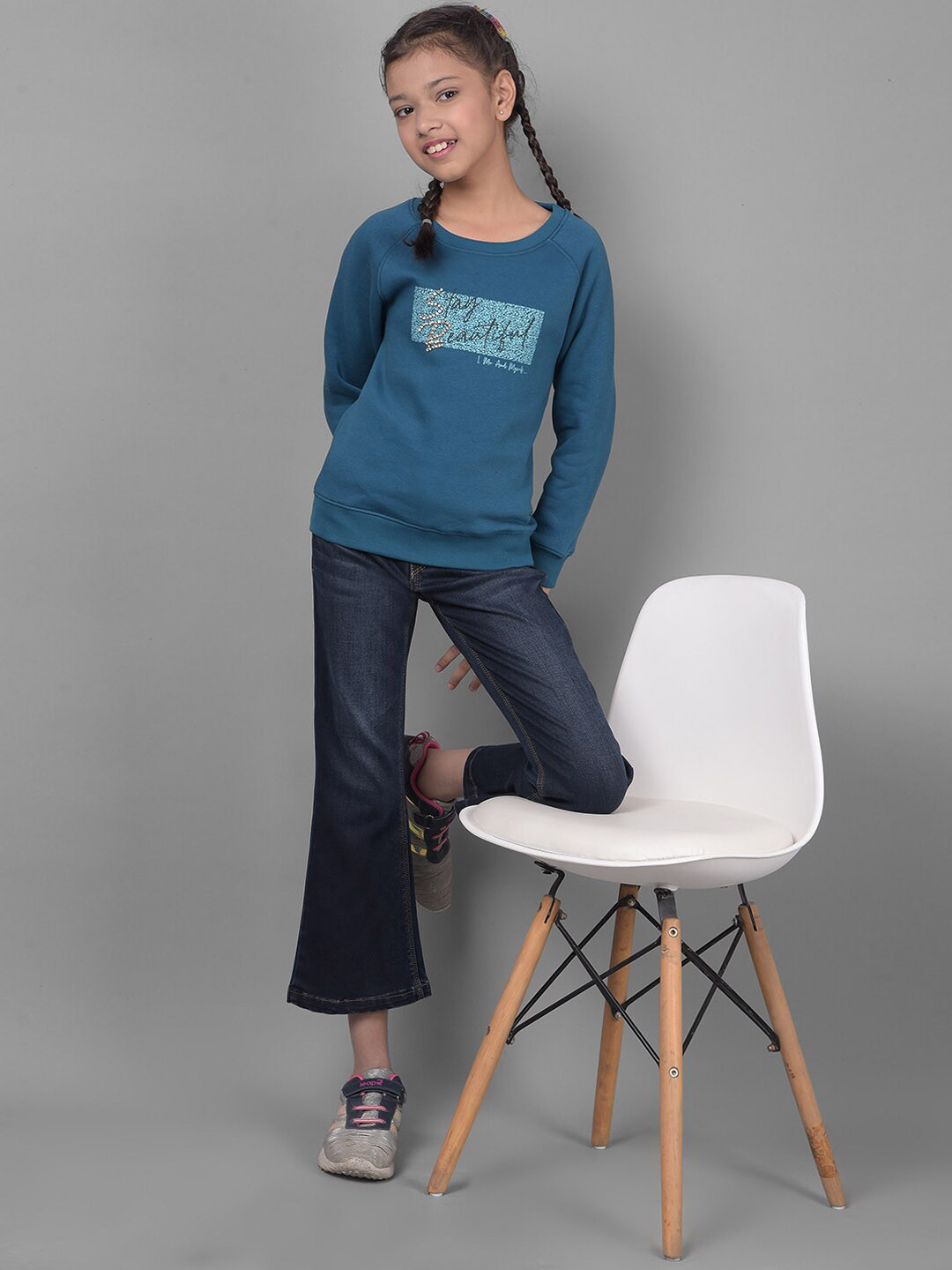 Crimsoune Club Girls Navy Blue Bootcut Light Fade Stretchable Jeans