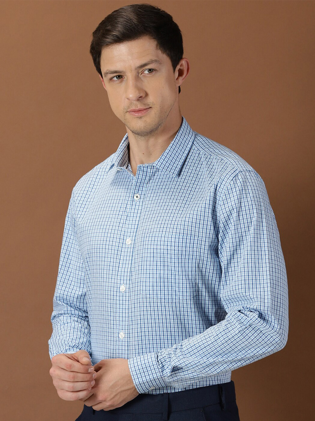 INVICTUS Men Blue Original Micro Checks Opaque Checked Formal Shirt