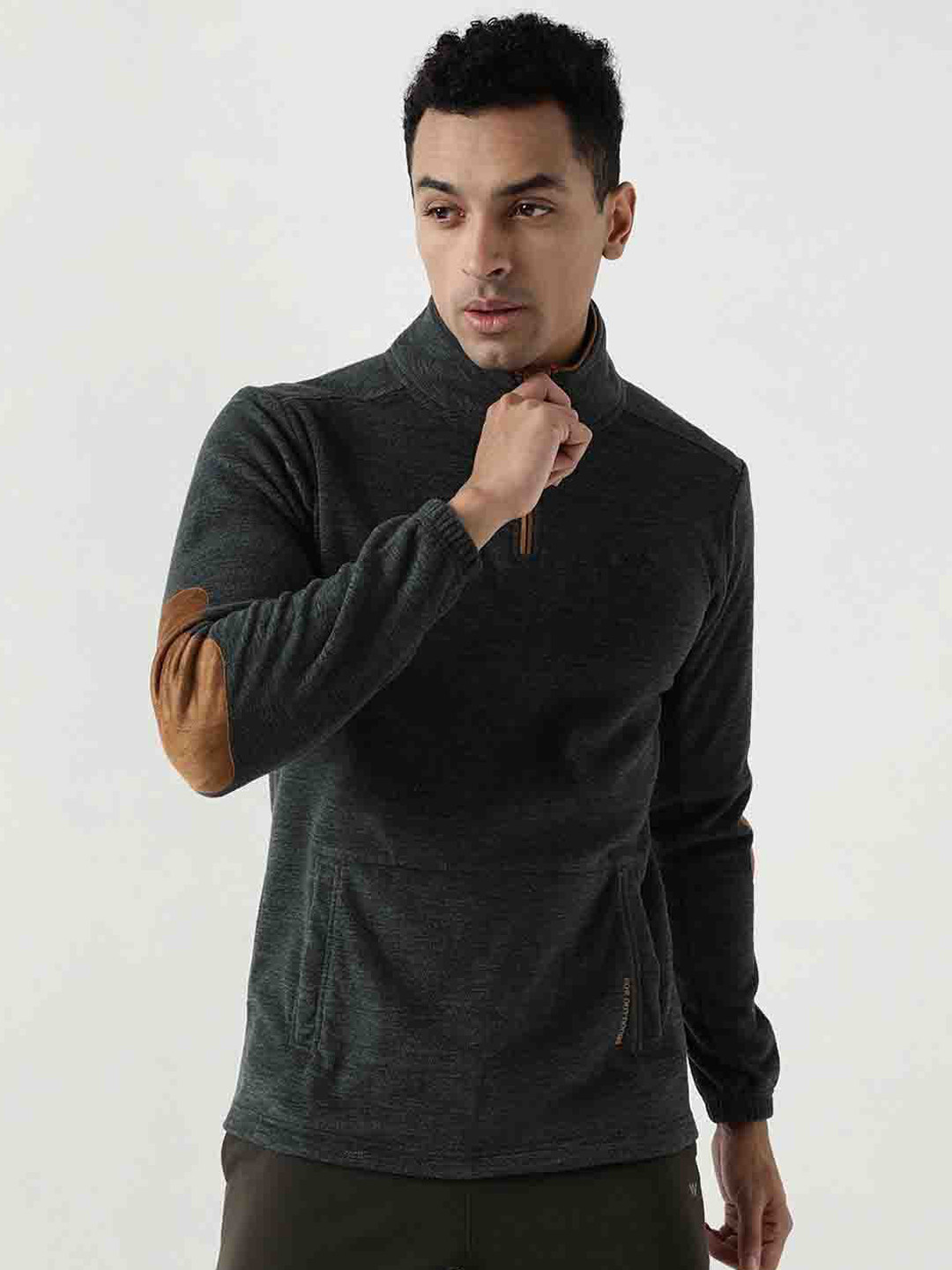 Wildcraft Men Beige Fleece Insulator Longline Sporty Jacket