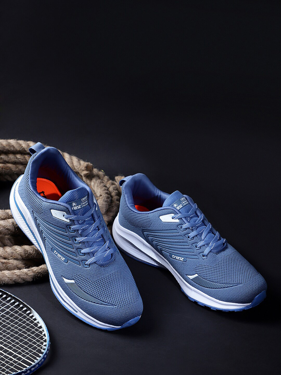 Trenz Men Textured Running Shoes