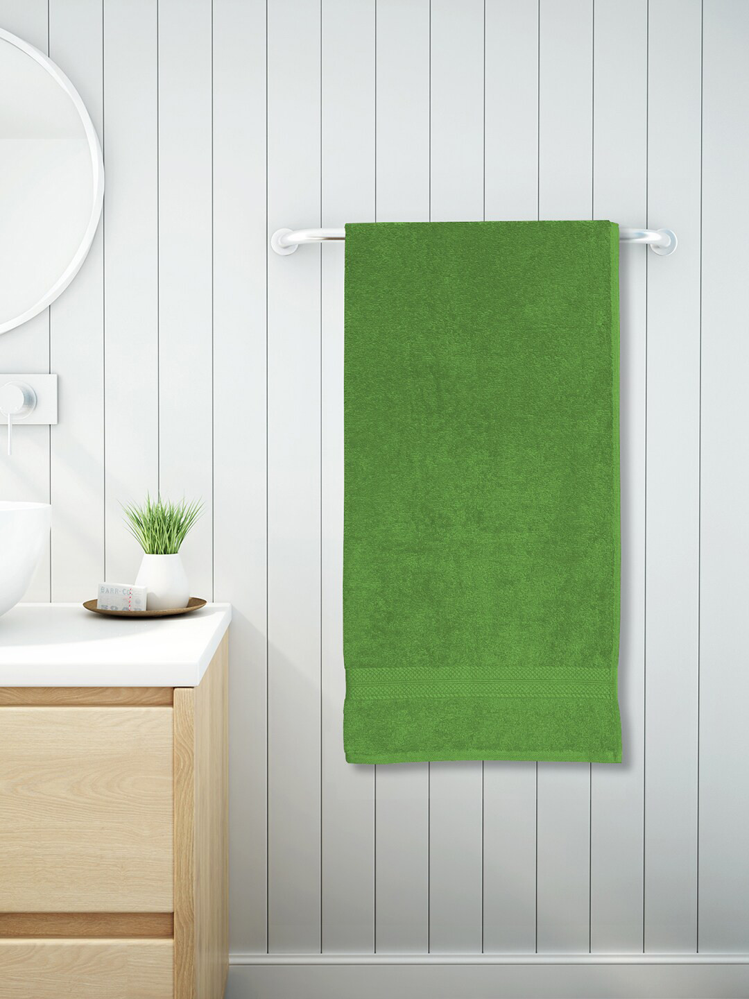 SPACES Colorfas Green Pure Cotton 450 GSM Bath Towels