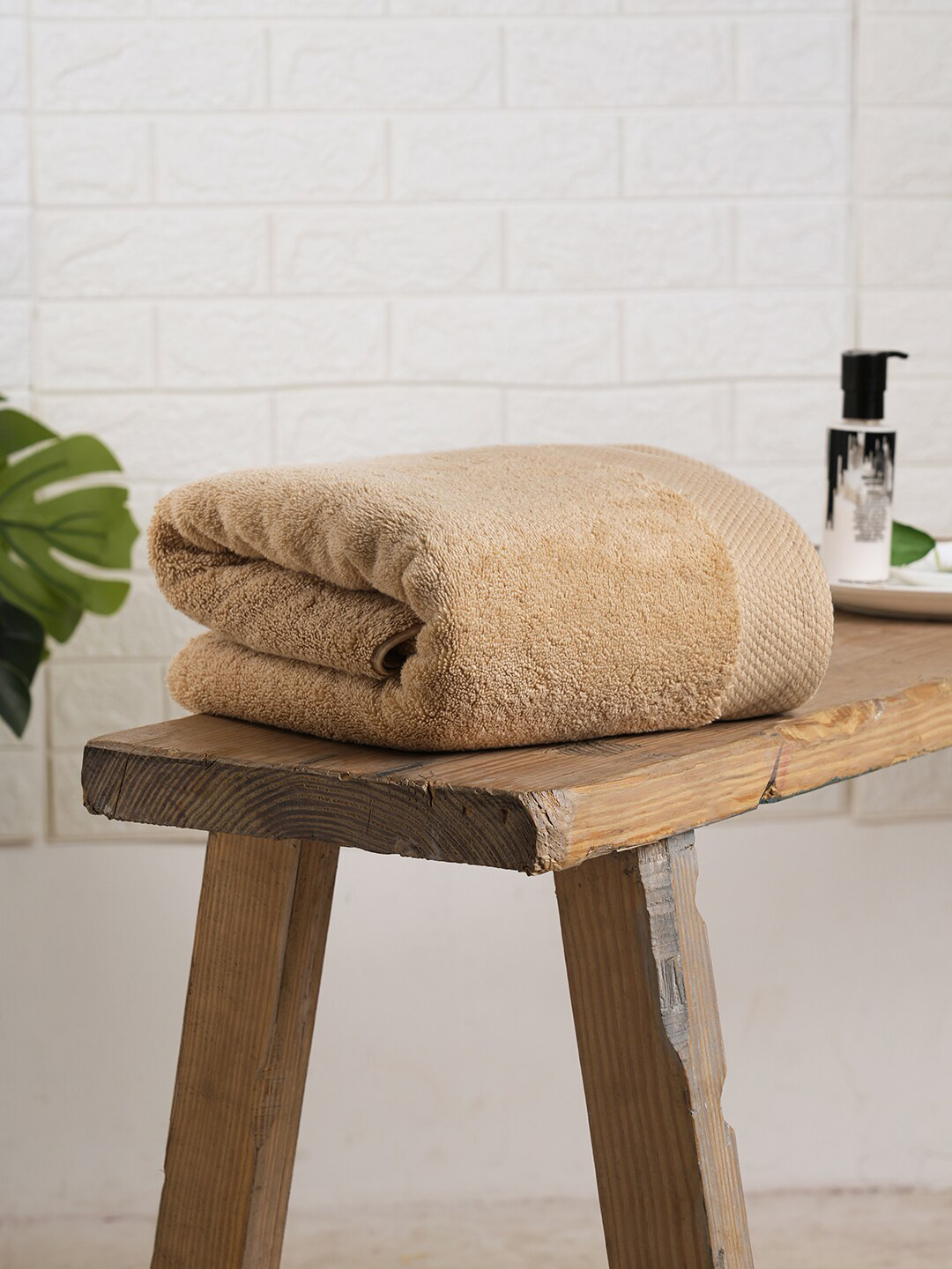 SPACES Beige Egyption Cotton Anti-Bacterial 670 GSM Reversible Bath Towel