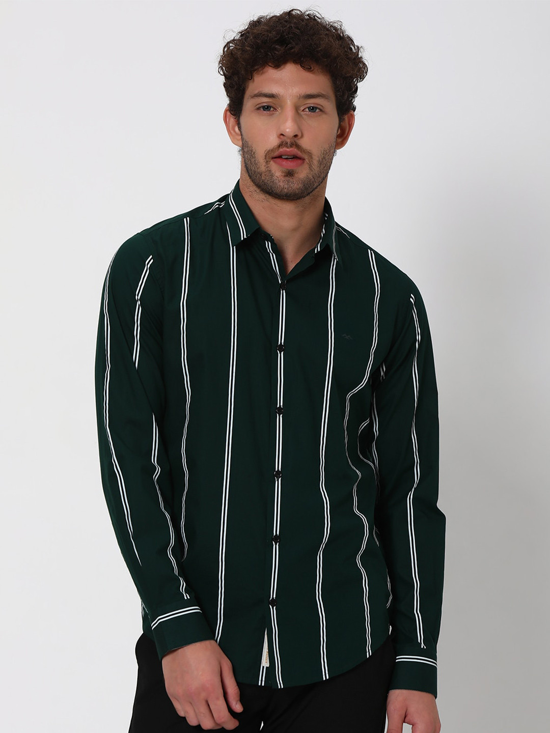 Mufti Slim Fit Vertical Striped Pure Cotton Casual Shirt