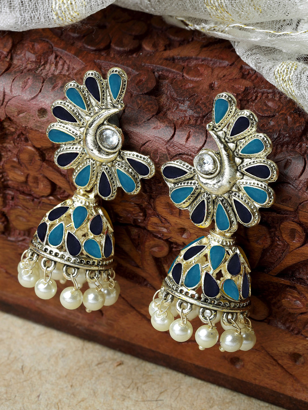 KARATCART Blue Gold Plated Kundan Jhumkas Jhumki Earrings