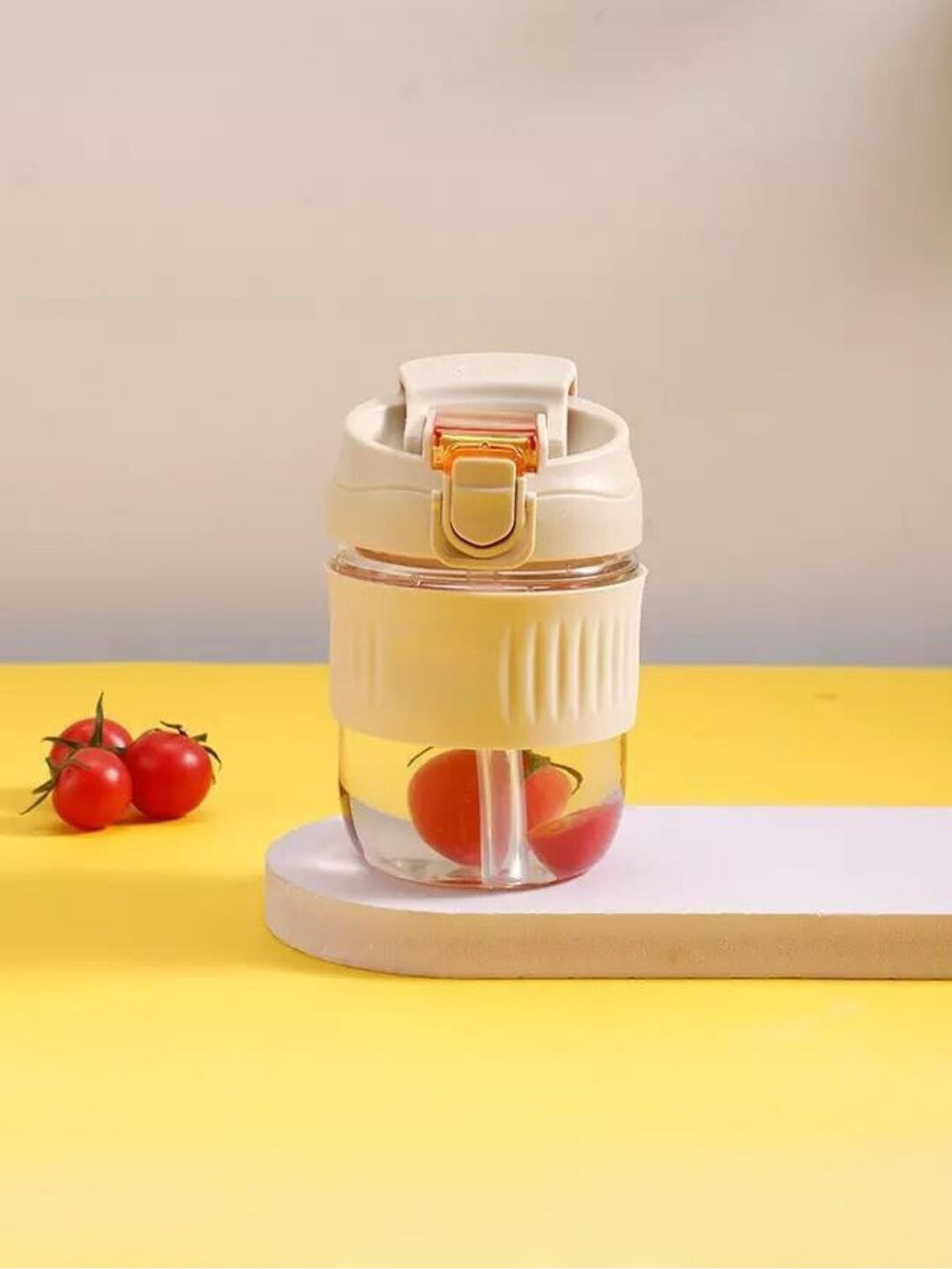 YELONA White Glass Spill Proof Tumbler - 400ml