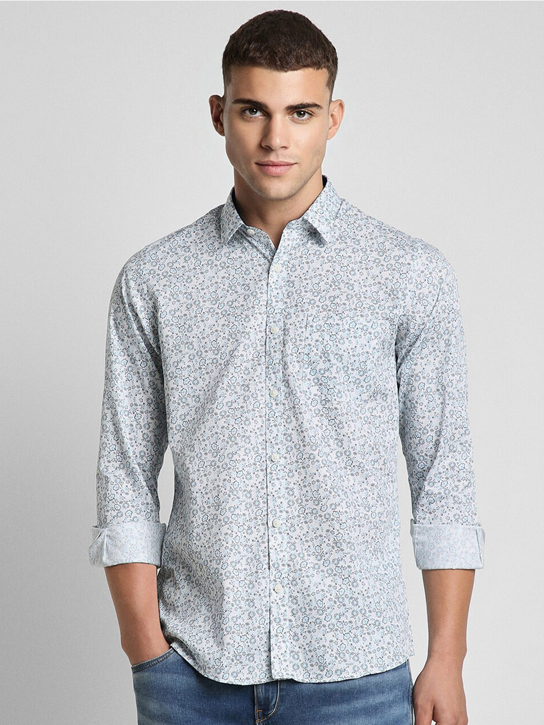 Peter England Casuals Slim Fit Floral Printed Long Sleeve Pocket Cotton Casual Shirt
