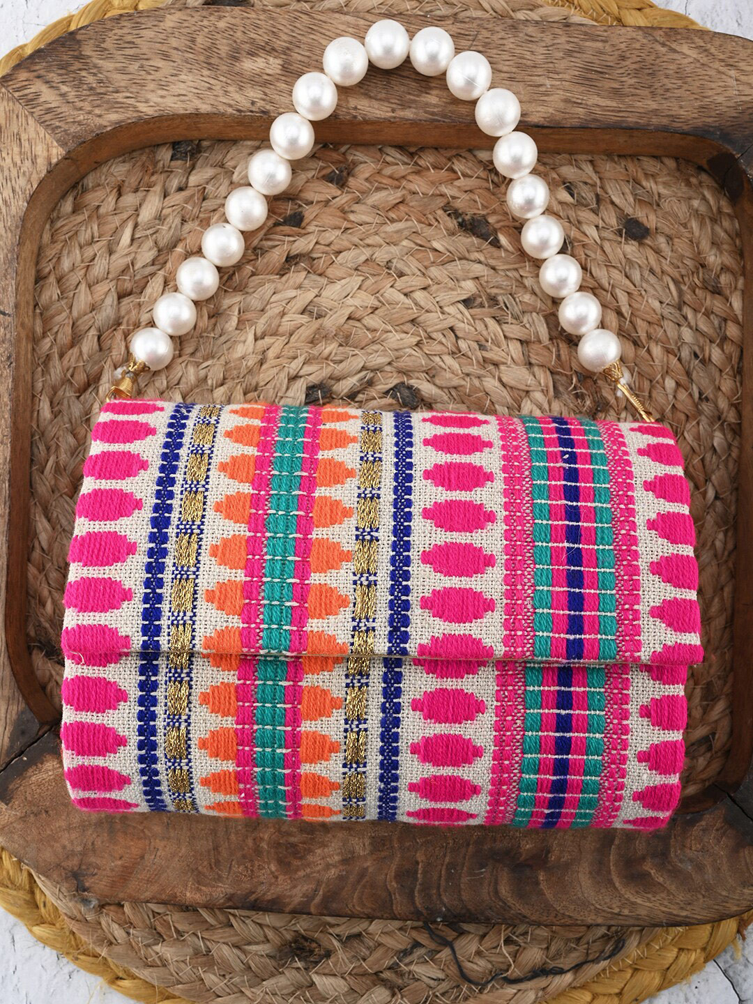 gaura pakhi Geometric Printed Foldover Clutch