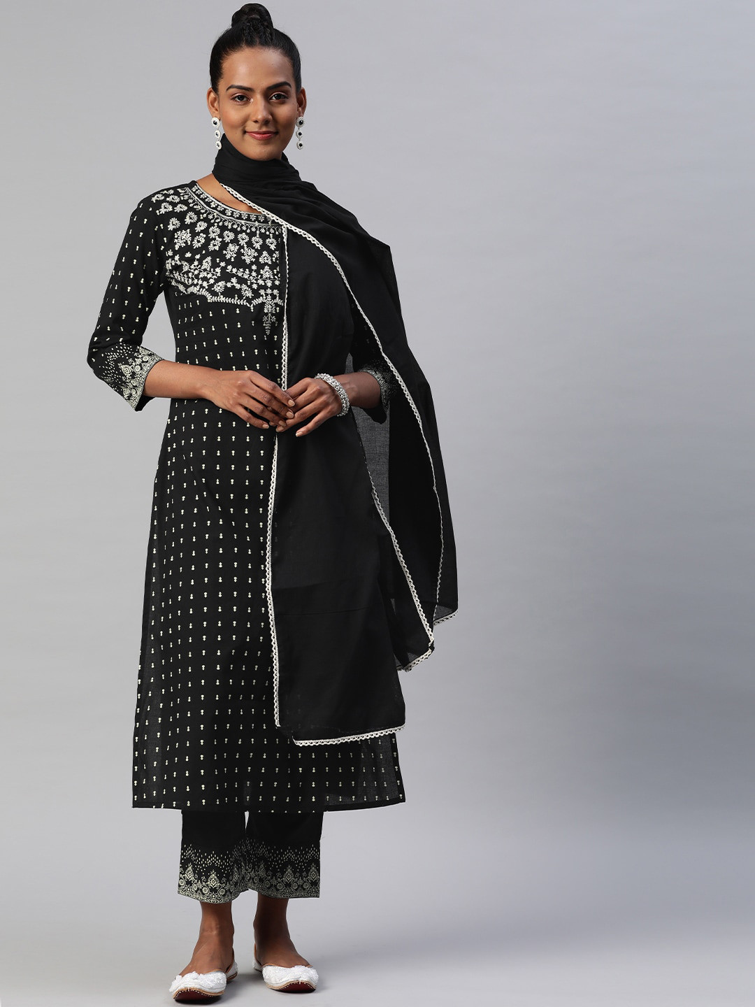Hatheli Ethnic Motifs Printed Thread Work Pure Cotton Straight Kurta With Trousers