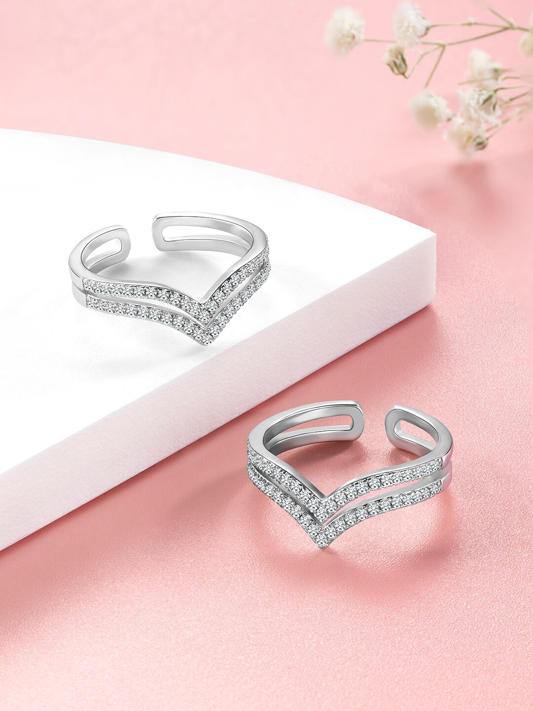 Peora Set Of 2 Silver Plated & CZ Studded Toe Rings