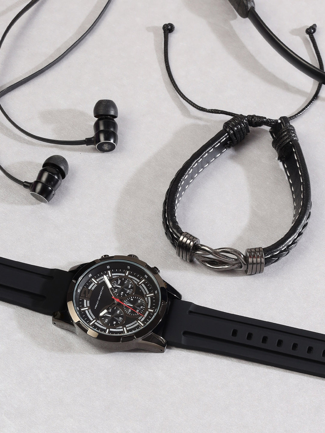 French Connection Men Analogue Watch With Leather Bracelet