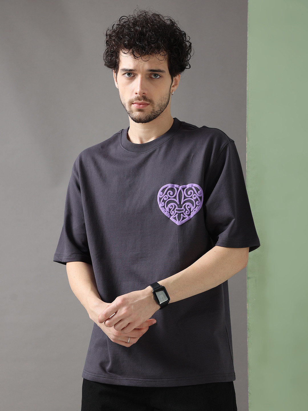 VUDU Graphic Printed Oversized T-shirt