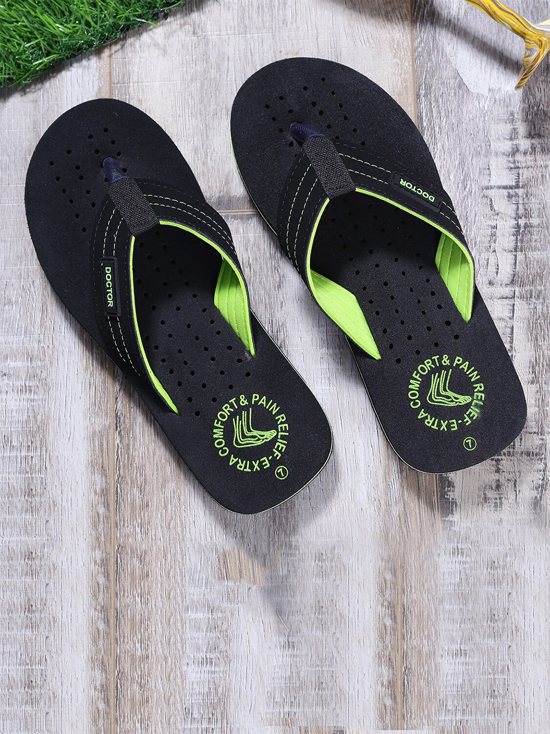 DOCTOR EXTRA SOFT Men Perforated Orthopedic Non-Slip Thong Flip-Flops