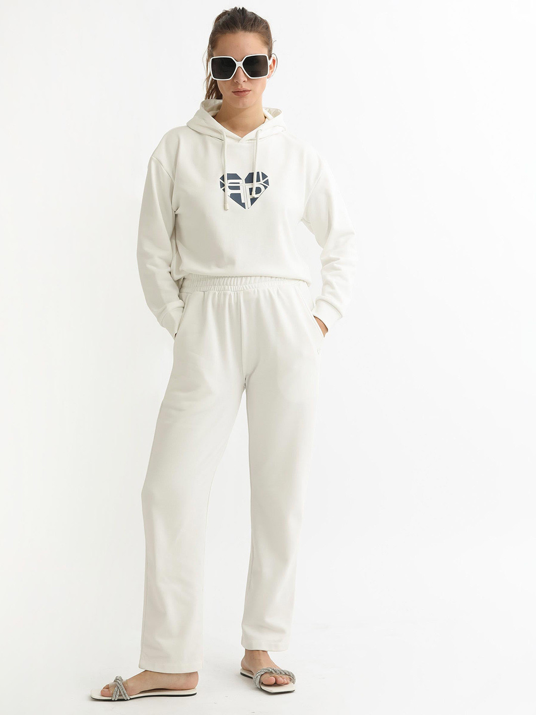 RAREISM Women Mid Rise Parallel Regular Fit Trousers