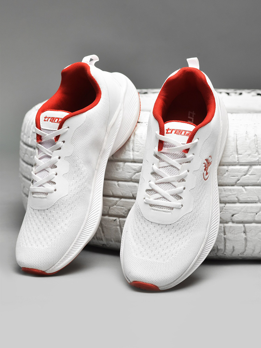 Trenz Men Speedride Lace-Up Running Shoes