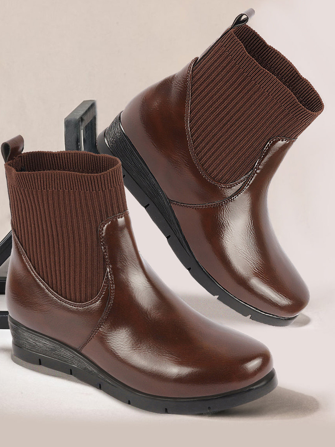 FAUSTO Women Mid-Top Wedge Chelsea Boots