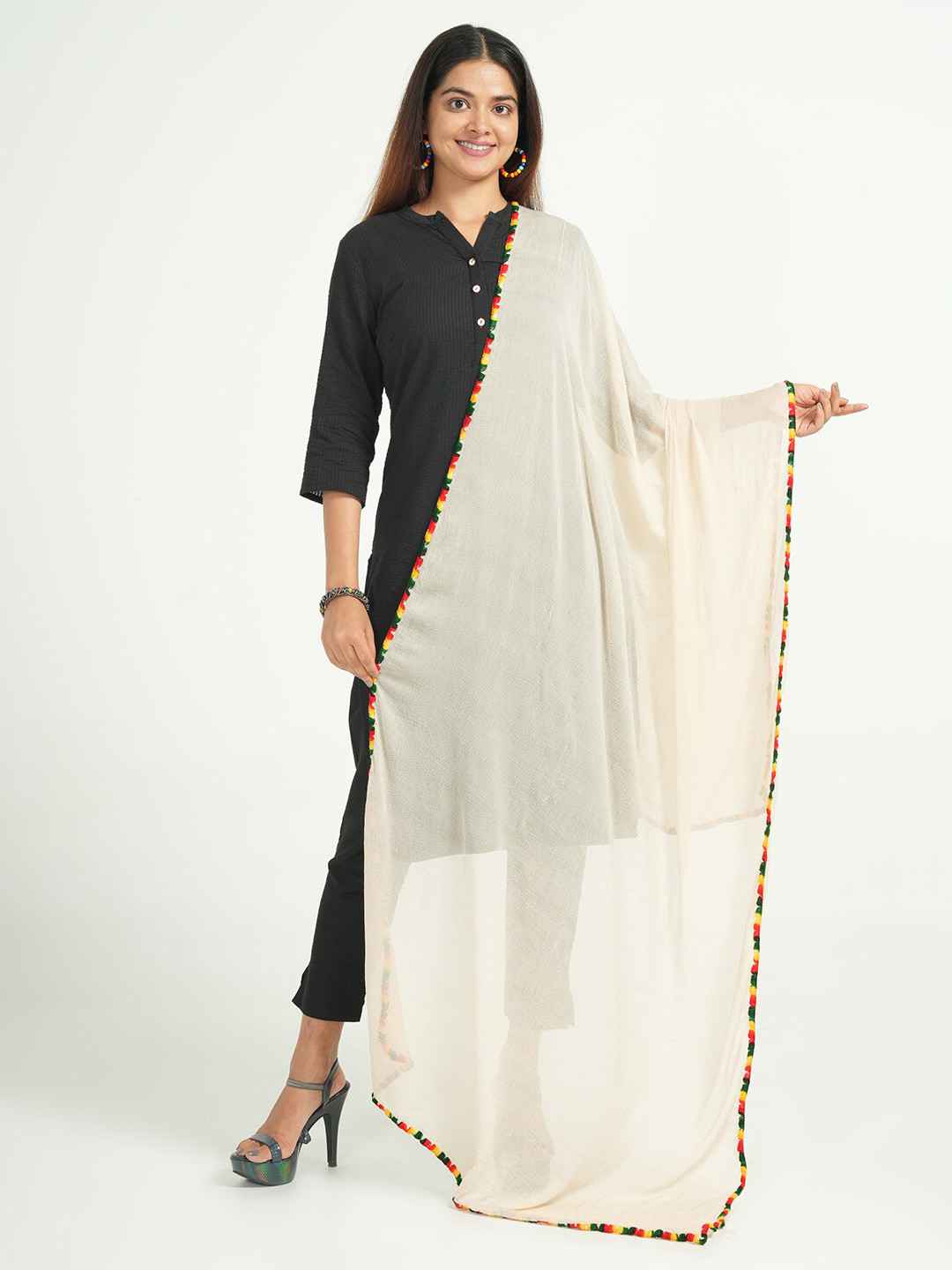 HELLA FASHIONS Taping Border Dupatta