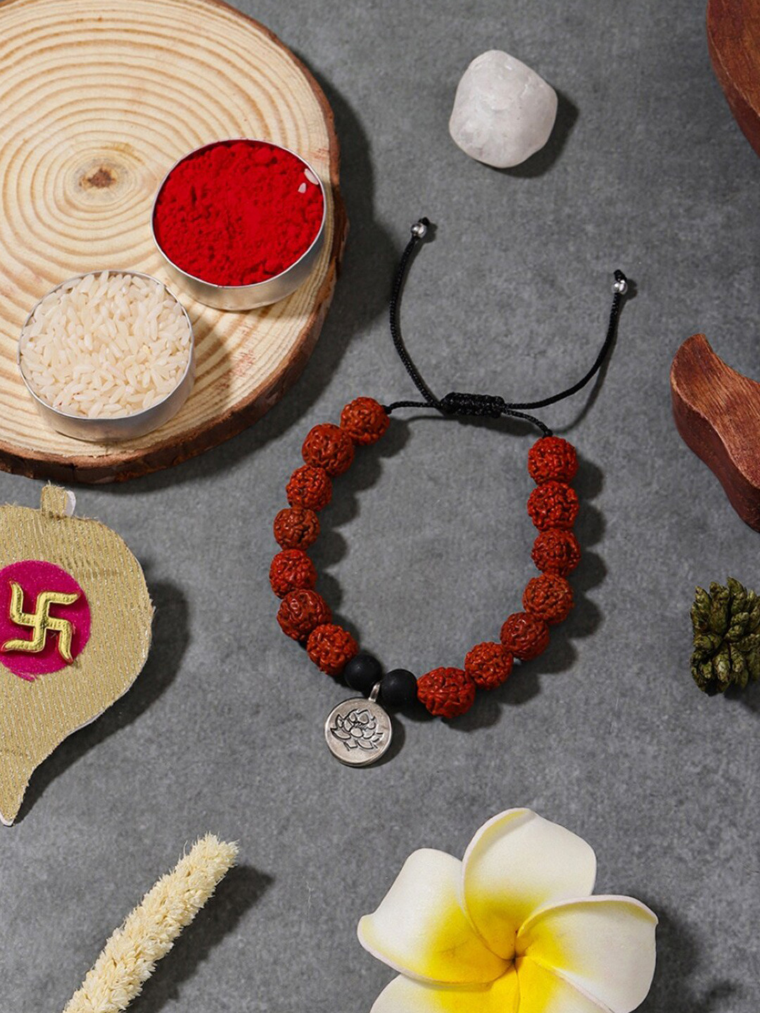 EL REGALO Men Silver-Plated Rudraksha-Beaded Wraparound Bracelet