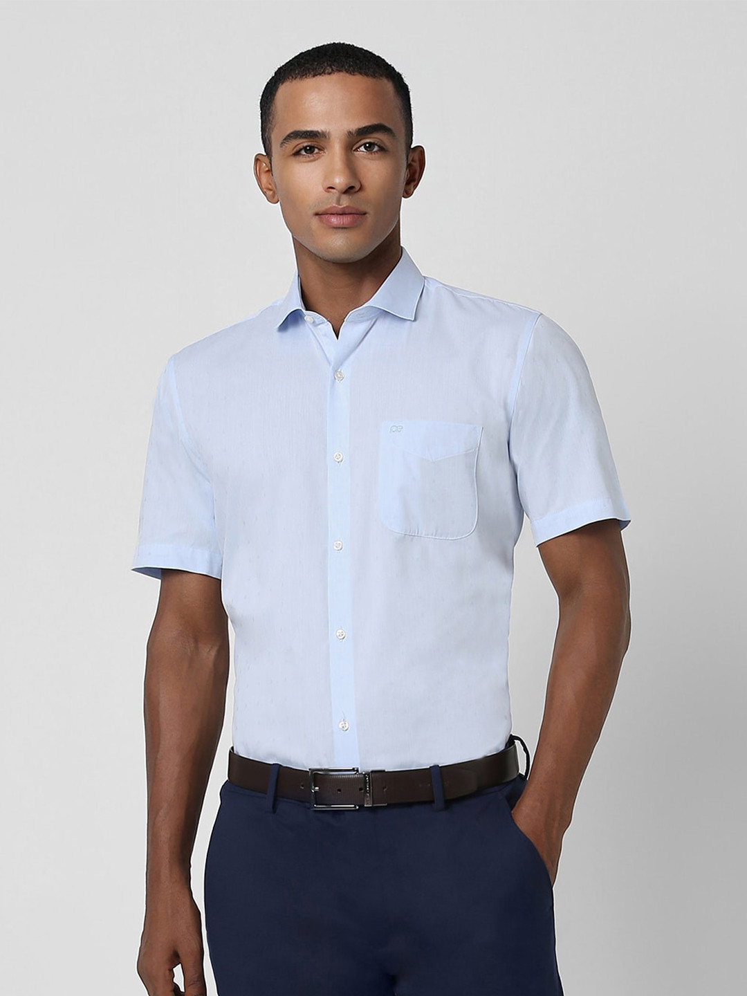 Peter England Short Sleeves Classic Formal Shirt