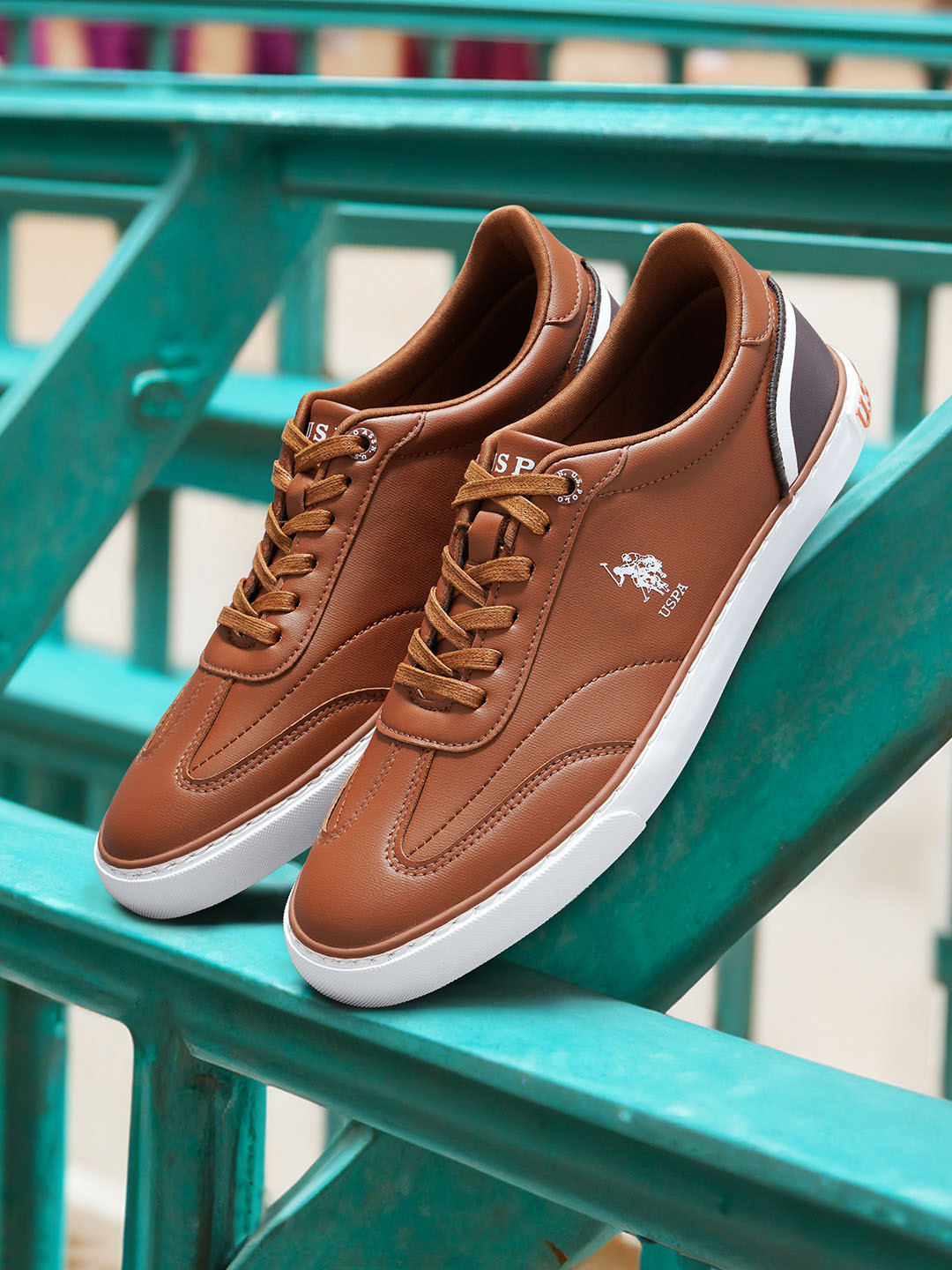 U.S. Polo Assn. Men Oskar Contrast Sole Sneakers