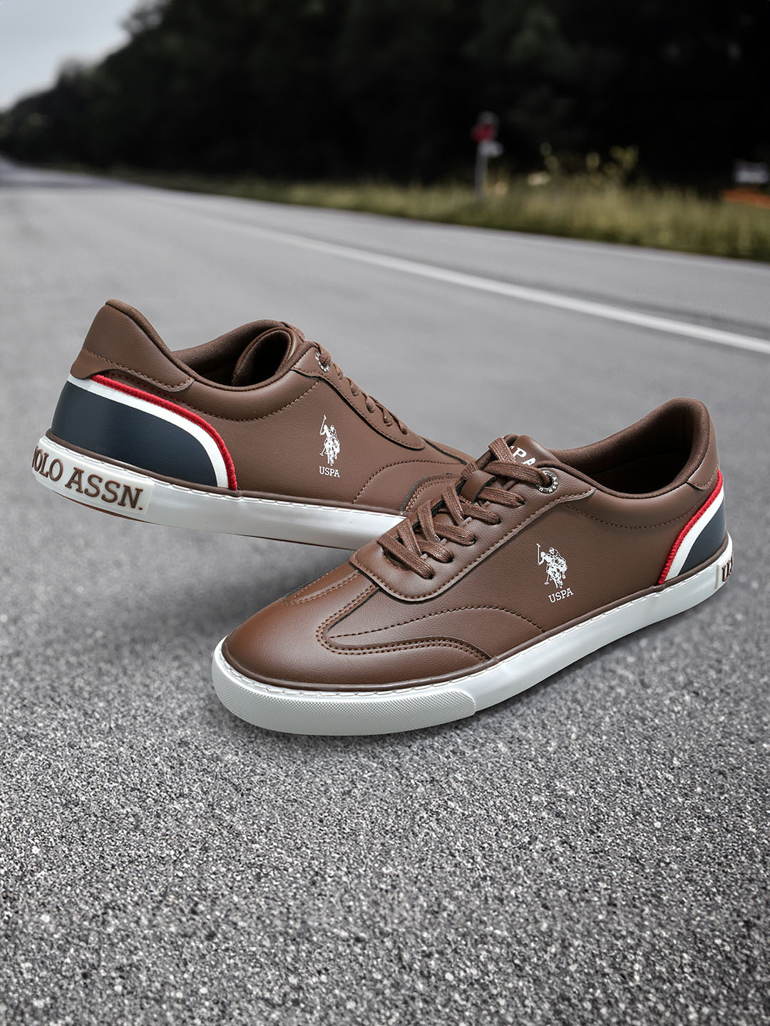 U.S. Polo Assn. Men Oskar Contrast Sole Sneakers