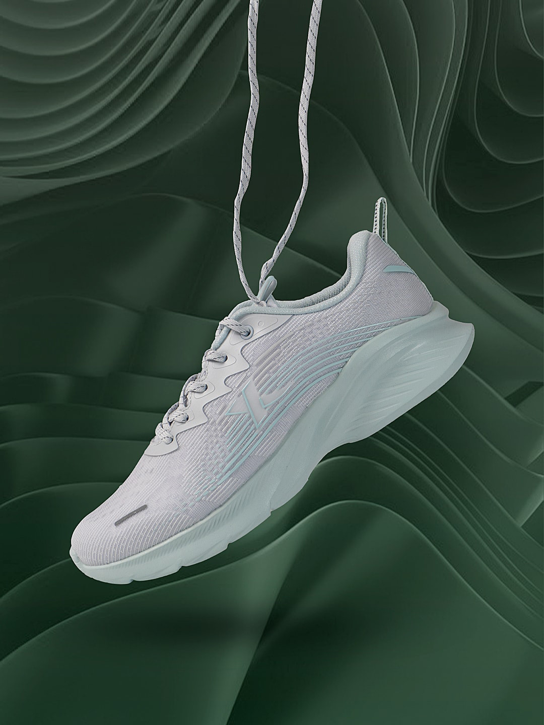Xtep Women Feather Foam Running Shoes