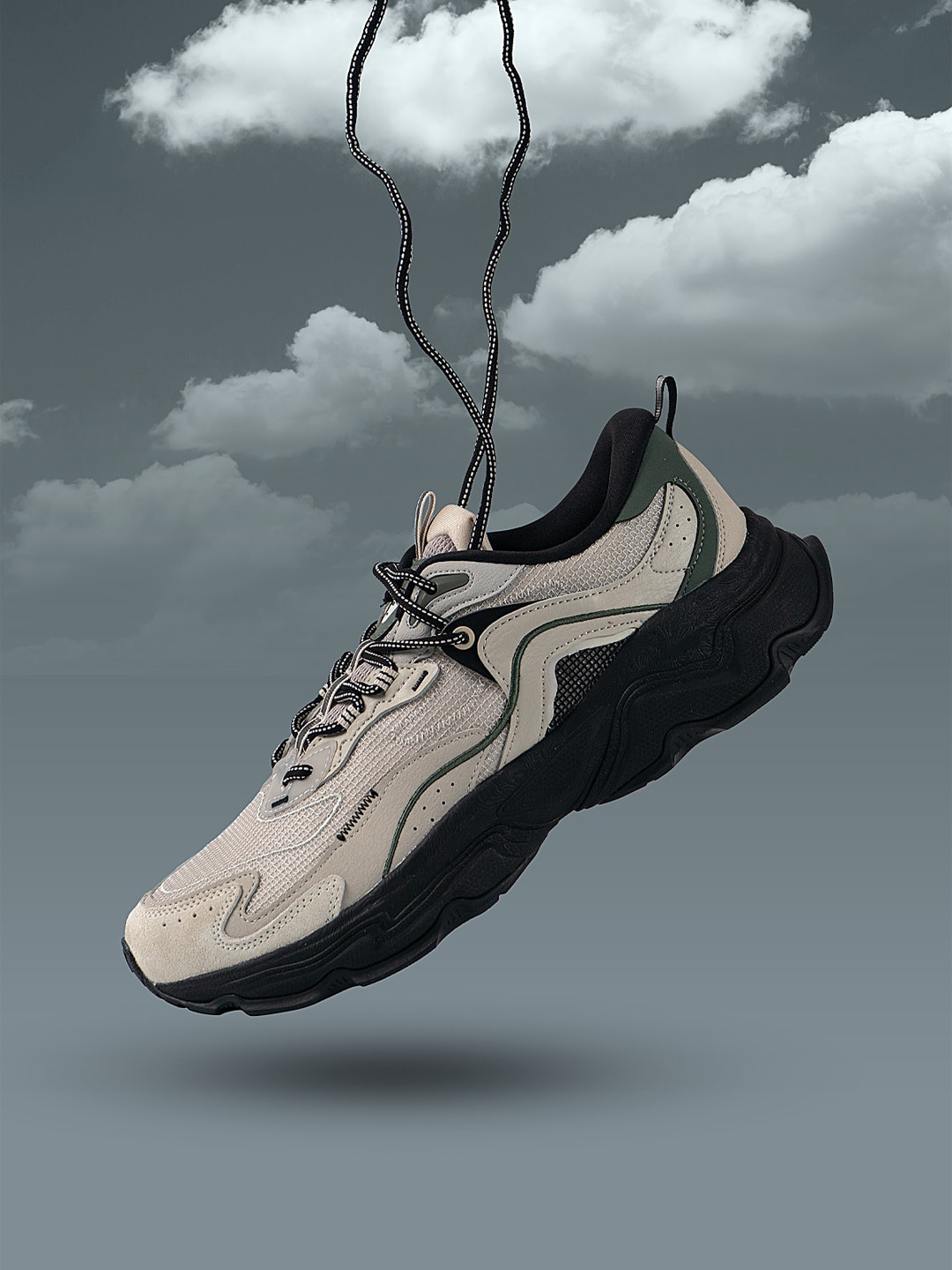 Xtep Men Classic Running Shoes