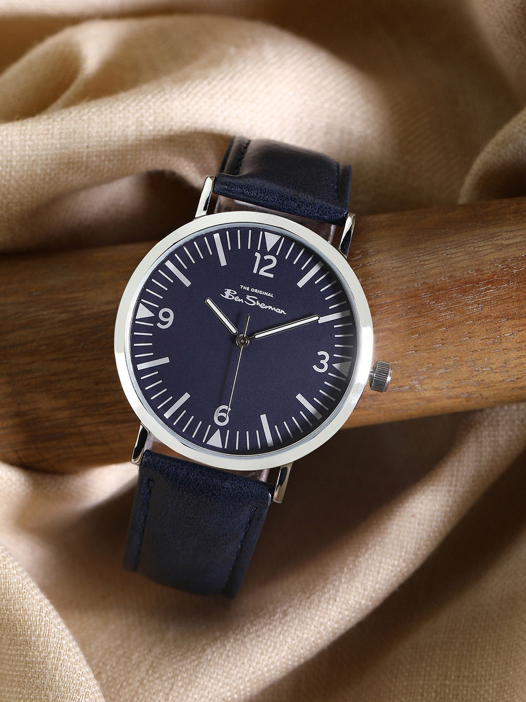 BEN SHERMAN Men Dial & Leather Bracelet Style Straps Analogue Watch BS092U
