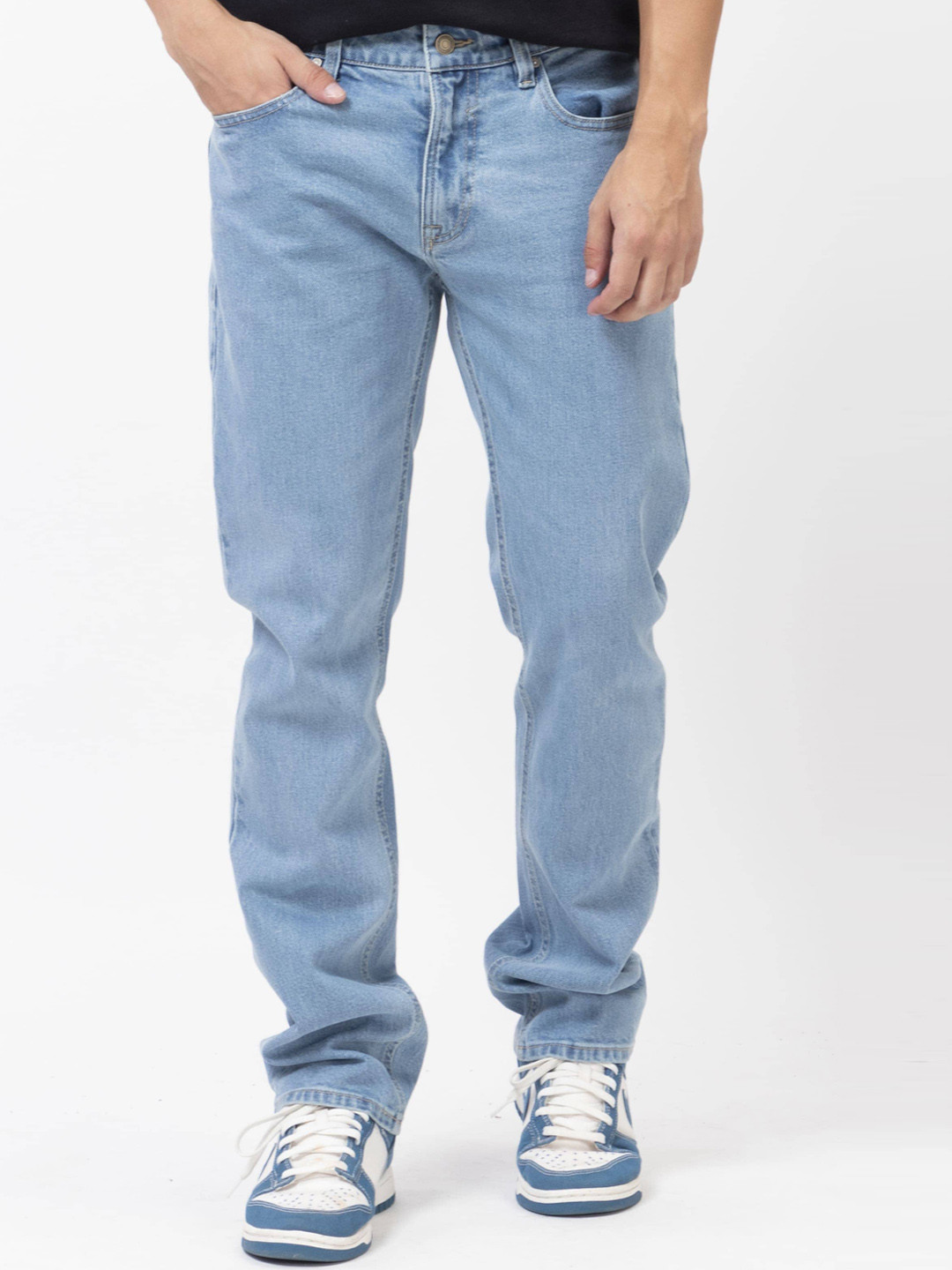 GUESS Men Cotton Slim Fit Low-Rise Cotton Jeans