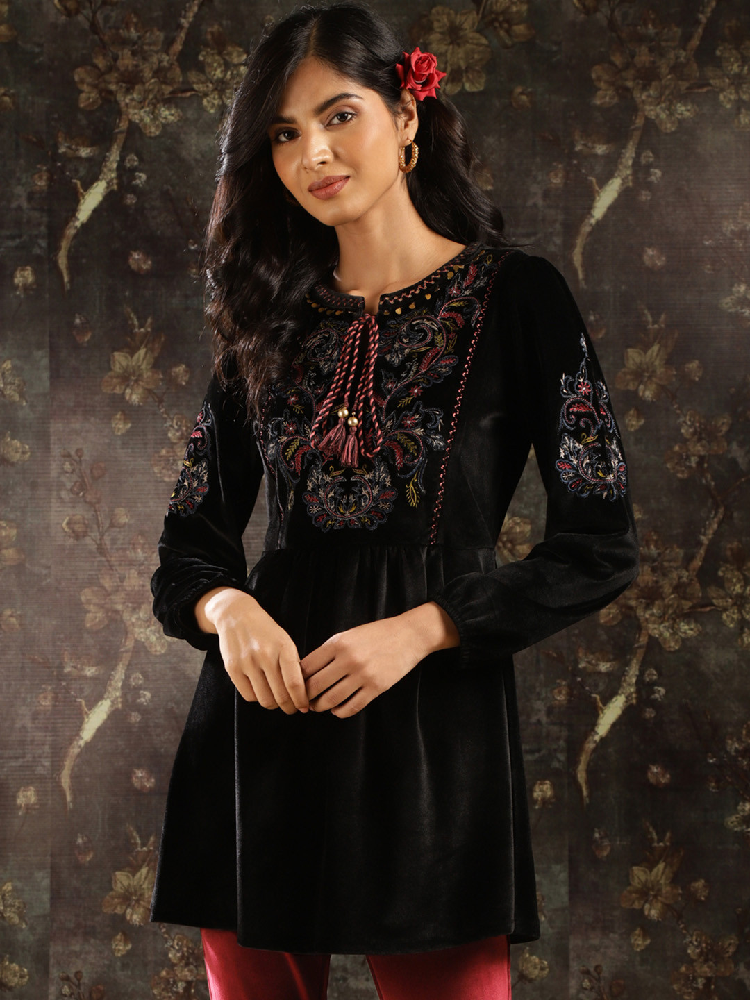 Lakshita Ethnic Motifs Embroidered Thread Work Tie-Up Neck Velvet Anarkali Kurti