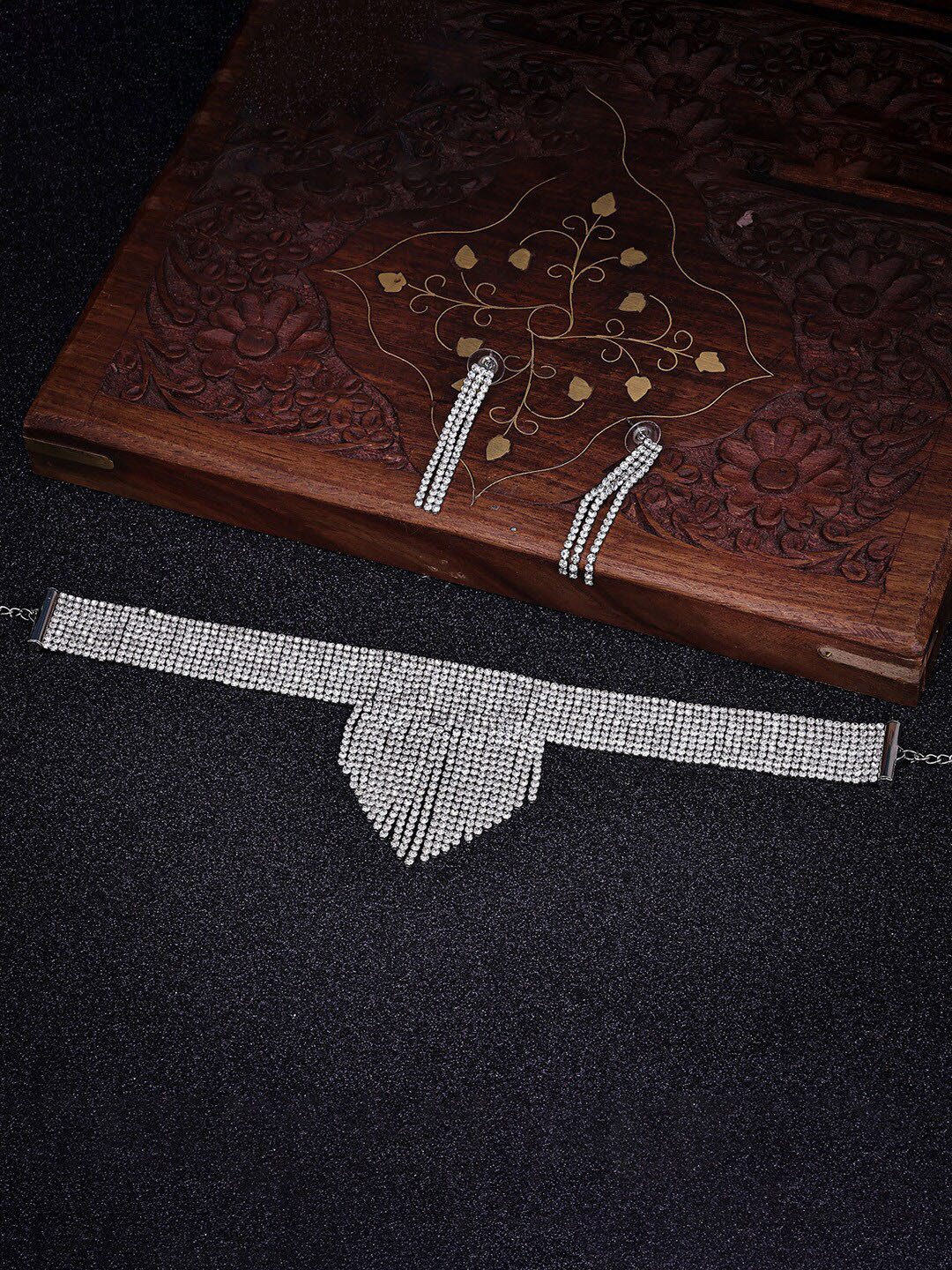 Sukkhi Rhodium-Plated American Diamond Stone Stubbed Jewellery Set