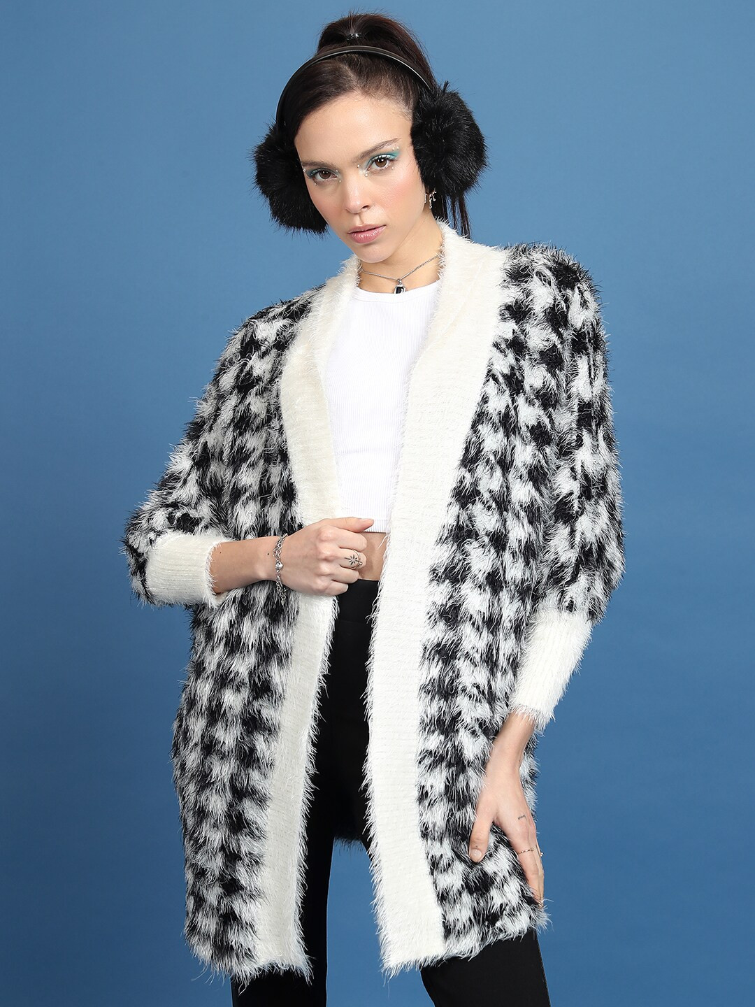 Tokyo Talkies Black Geometric Printed Fuzzy Acrylic Cardigan Sweater