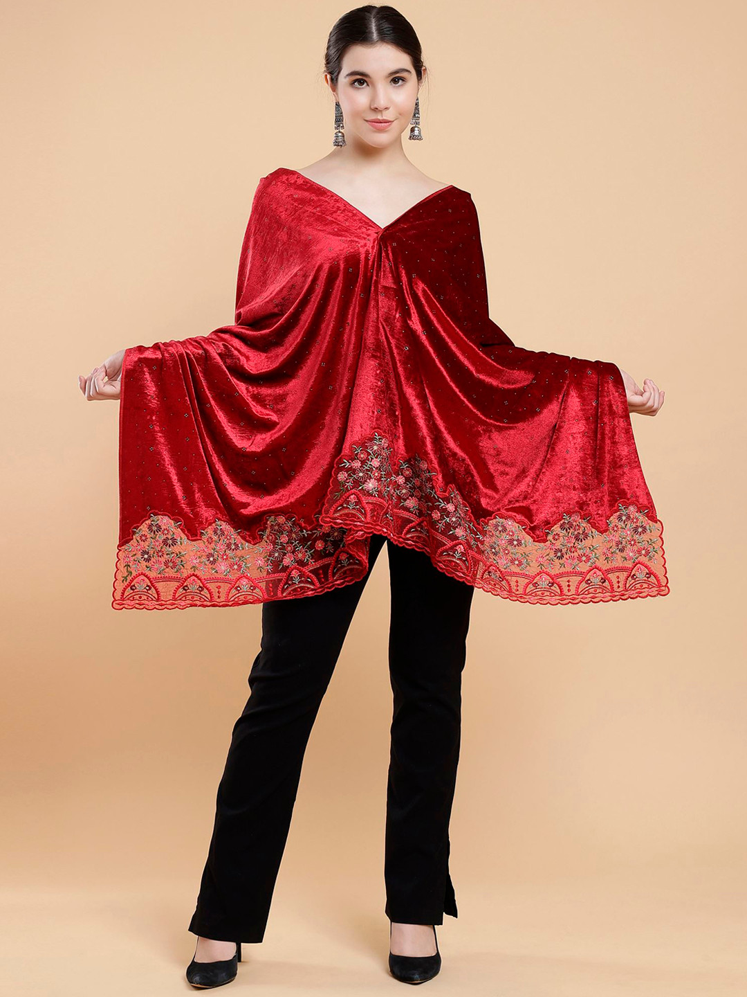 Moda Chales Floral Embellished Beads and Stones Velvet Shawl