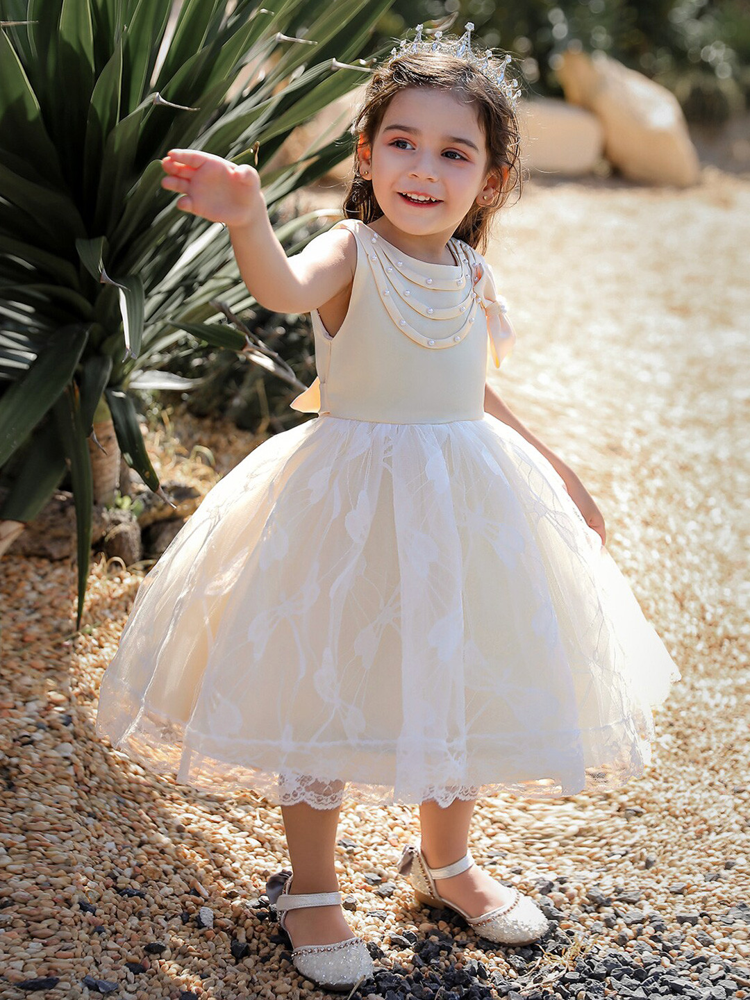 StyleCast Girls Champagne Sleeveless Pleated Balloon Dress